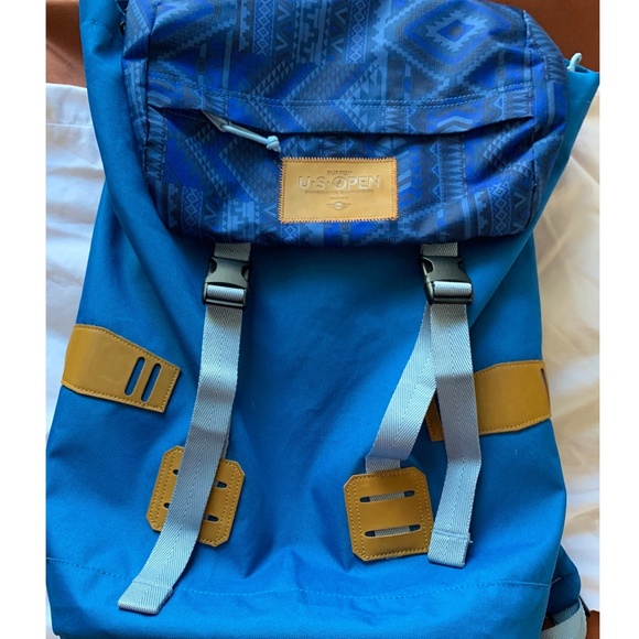 burton us open backpack